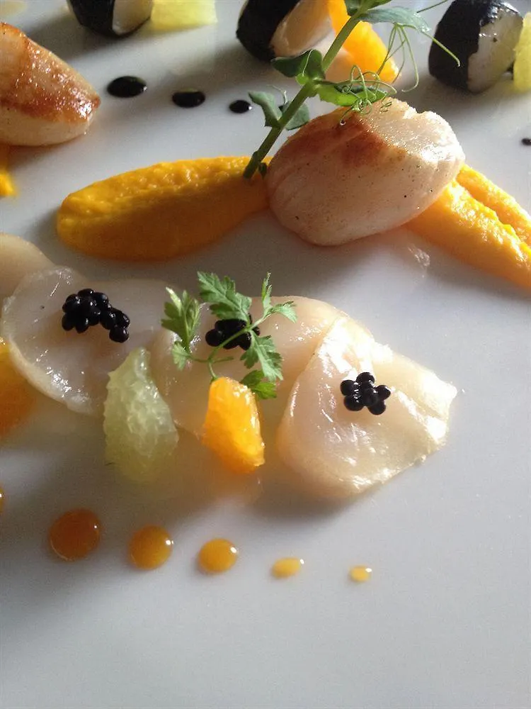 Hotel Restaurant De La Marne Paimpol